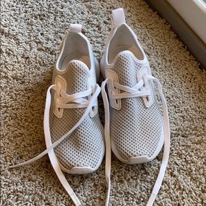 People Footwear Waldo Runner